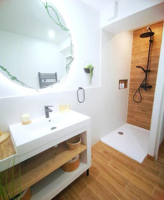 Ortaffa Casa Rosa, Un Petit Cocon Catalanヴィラ エクステリア 写真